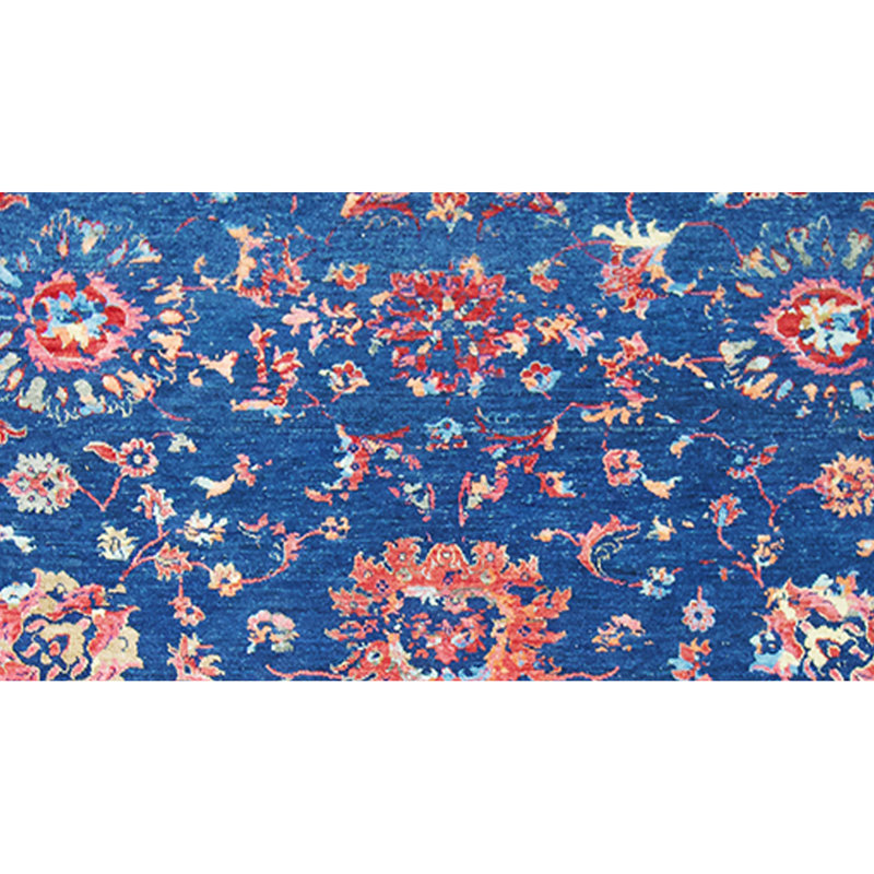 Oriental Area Rug in Pink, Rectangle 8' x 10'