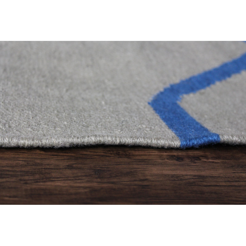 Tapis décoratif gris à motif géométrique tissé à la main Westborough, Rectangle 5 pi x 8 pi