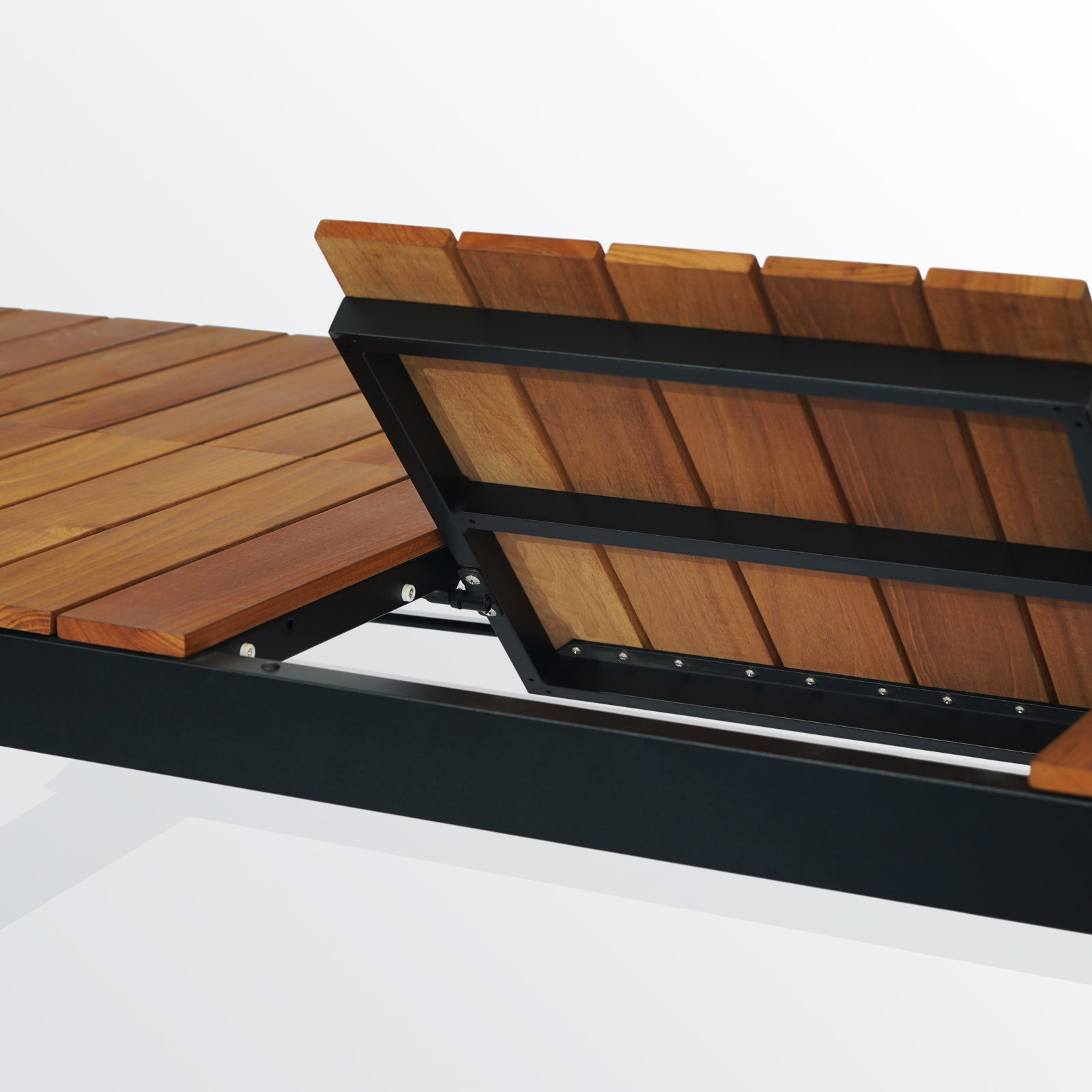 Xola 83" Extendable Patio Dining Table