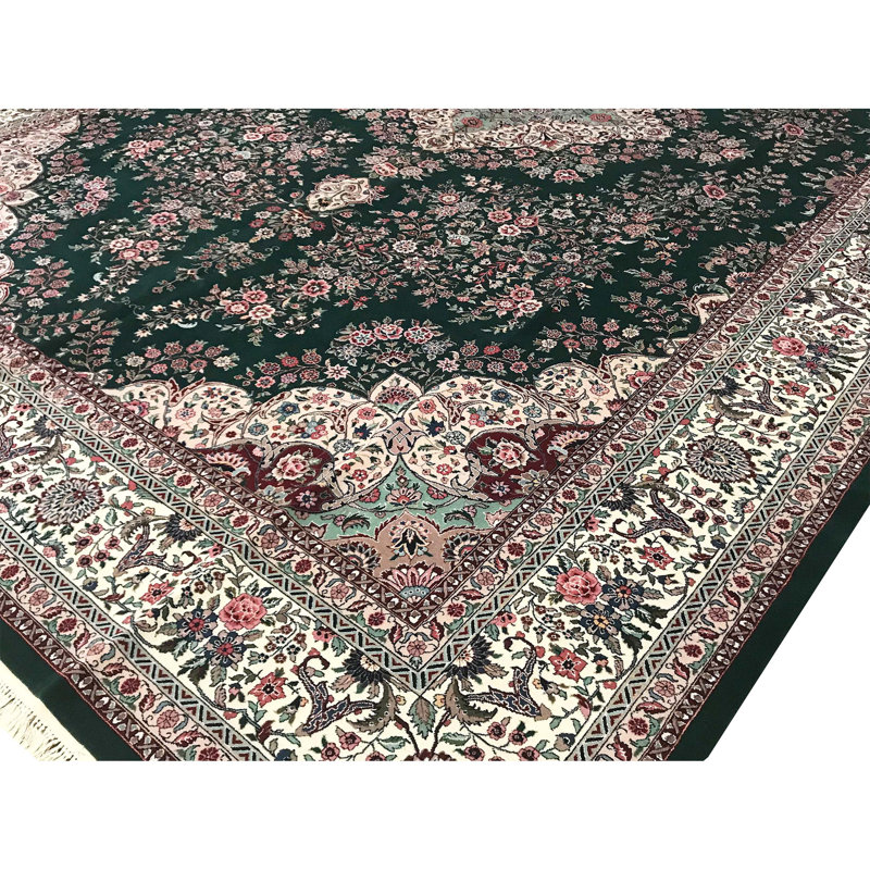 Royal Wool Oriental Area Rug