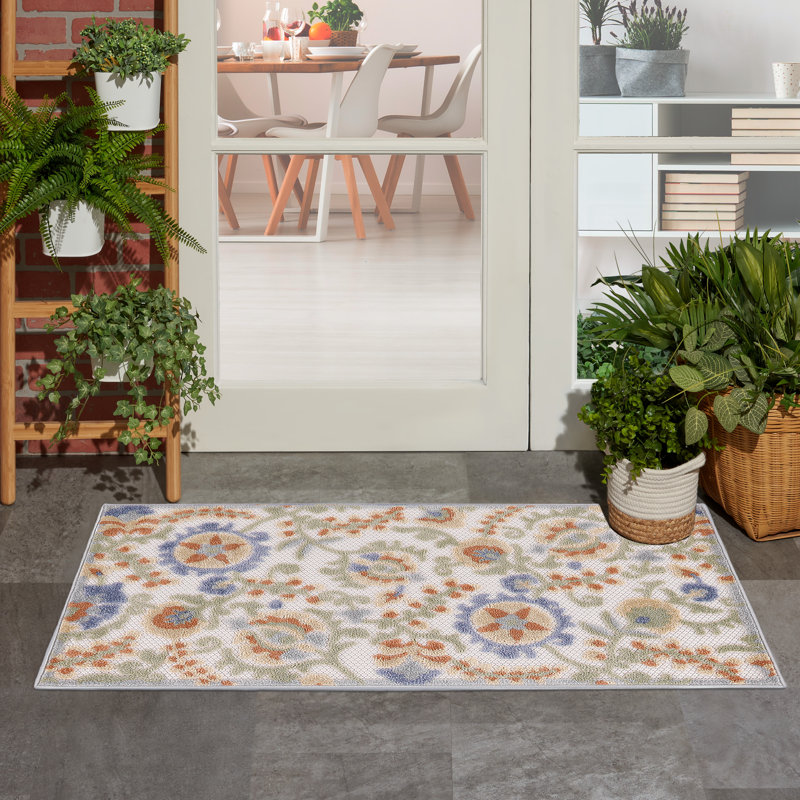 Exann Floral Indoor/Outdoor Area Rug, Rectangle 2'8" x 4'