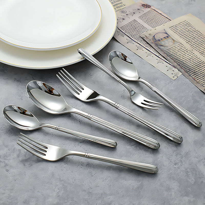 Ensemble de 24 couteaux à steak en acier inoxydable 24 pièces, fourchettes et cuillères pour la maison, ustensiles à café pour le dessert, couverts durables de qualité restaurant