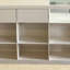 Vitrine moderne et minimaliste-113910116