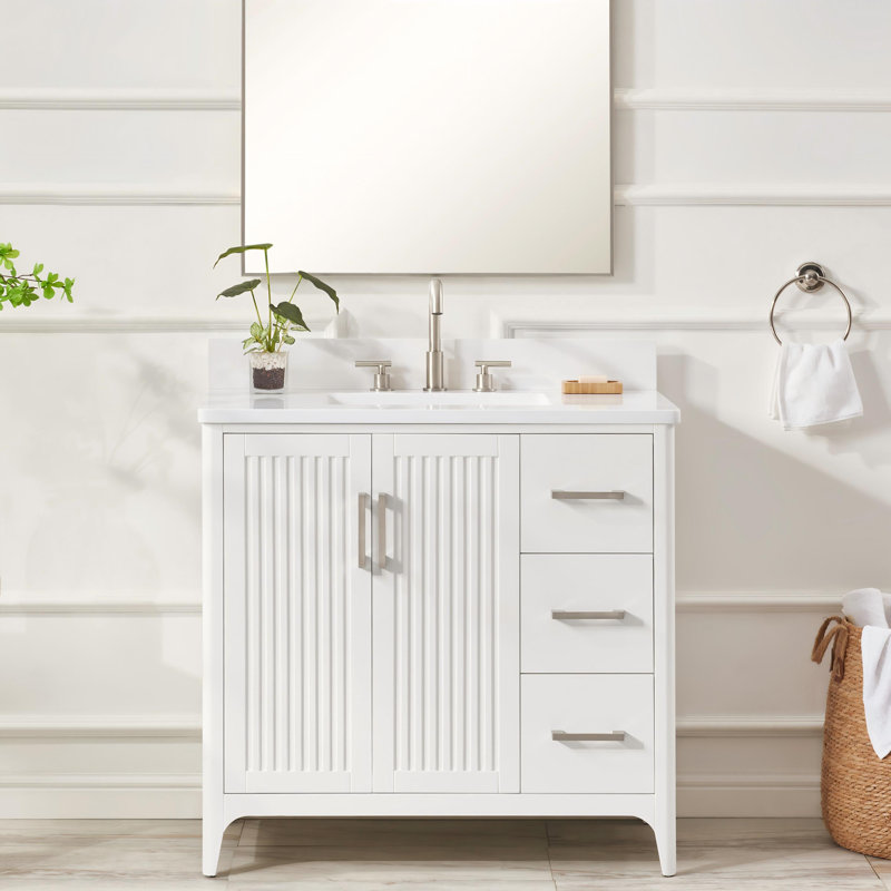 Meuble-lavabo autoportant de 36 po en bois massif avec plateau en pierre artificielle ultra-blanche, 3 tiroirs à fermeture en douceur et centrale électrique intégrée, pré-assemblé