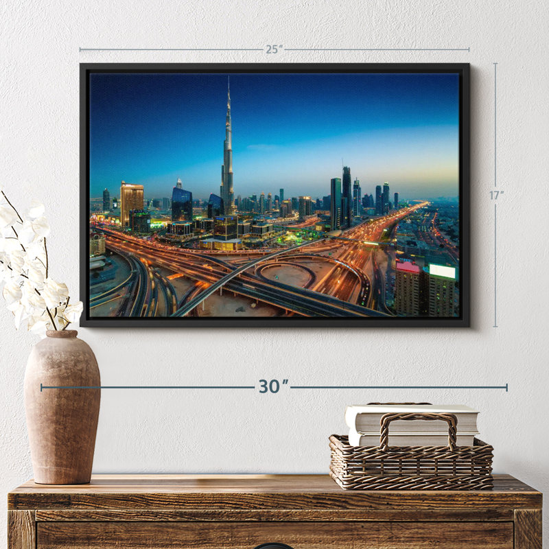 Impression sur toile de la route de Dubaï, H 17 po x l 25 po