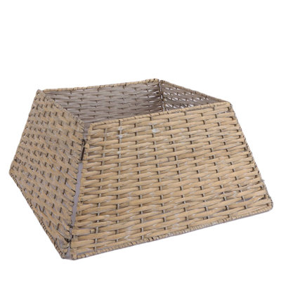 Moises Polyvinyl Chloride (PVC) Tree Skirt
