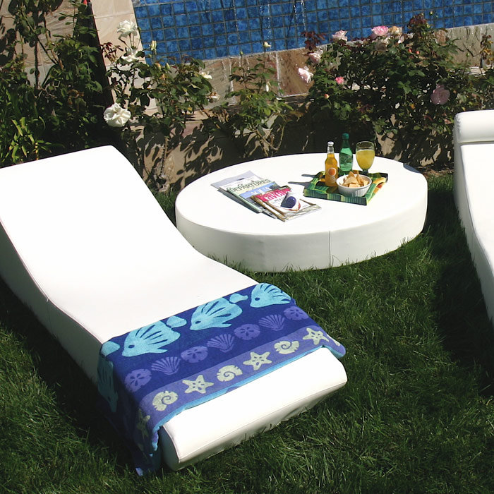 Surf Low Pro Outdoor Chaise Lounge, Bluebird