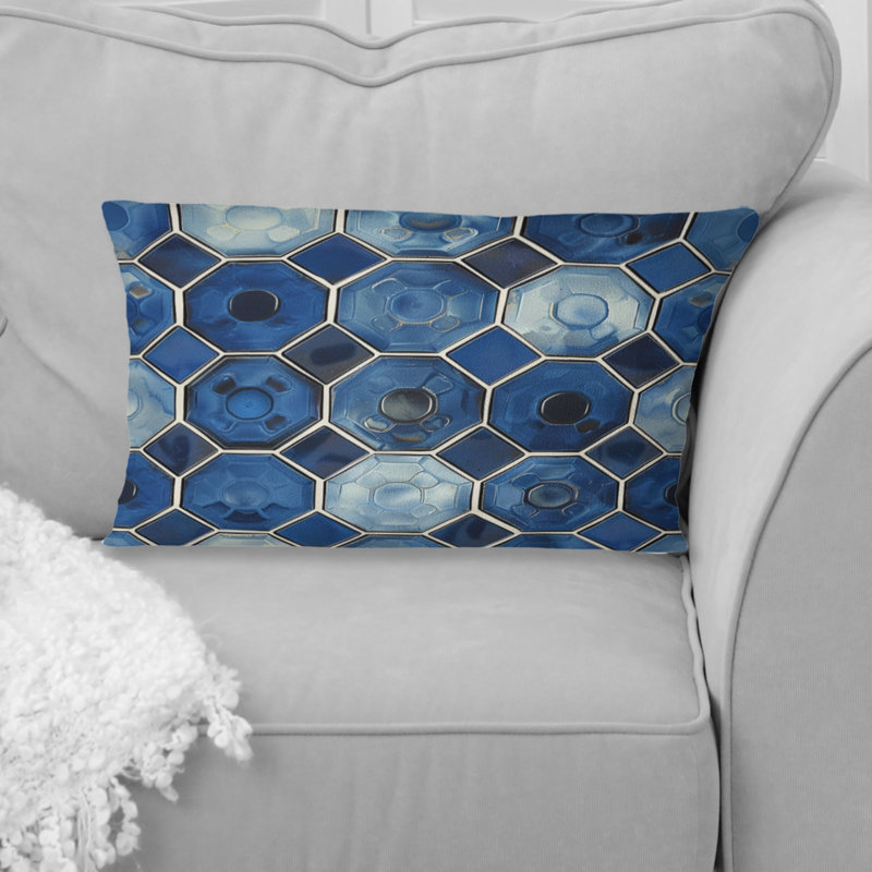 Coussin lombaire moderne à motif hexagonal bleu et blanc VII