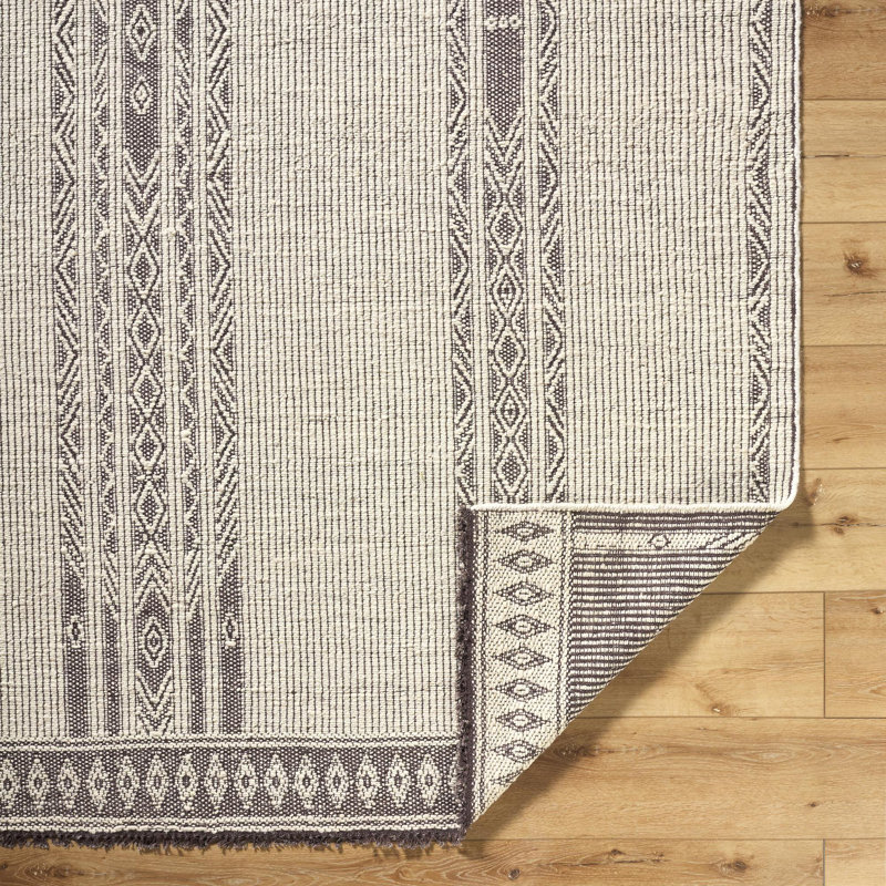 Irfan Geometric Area Rug in Ivory, Rectangle 8' x 10'