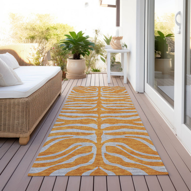 Chayden Area Rug