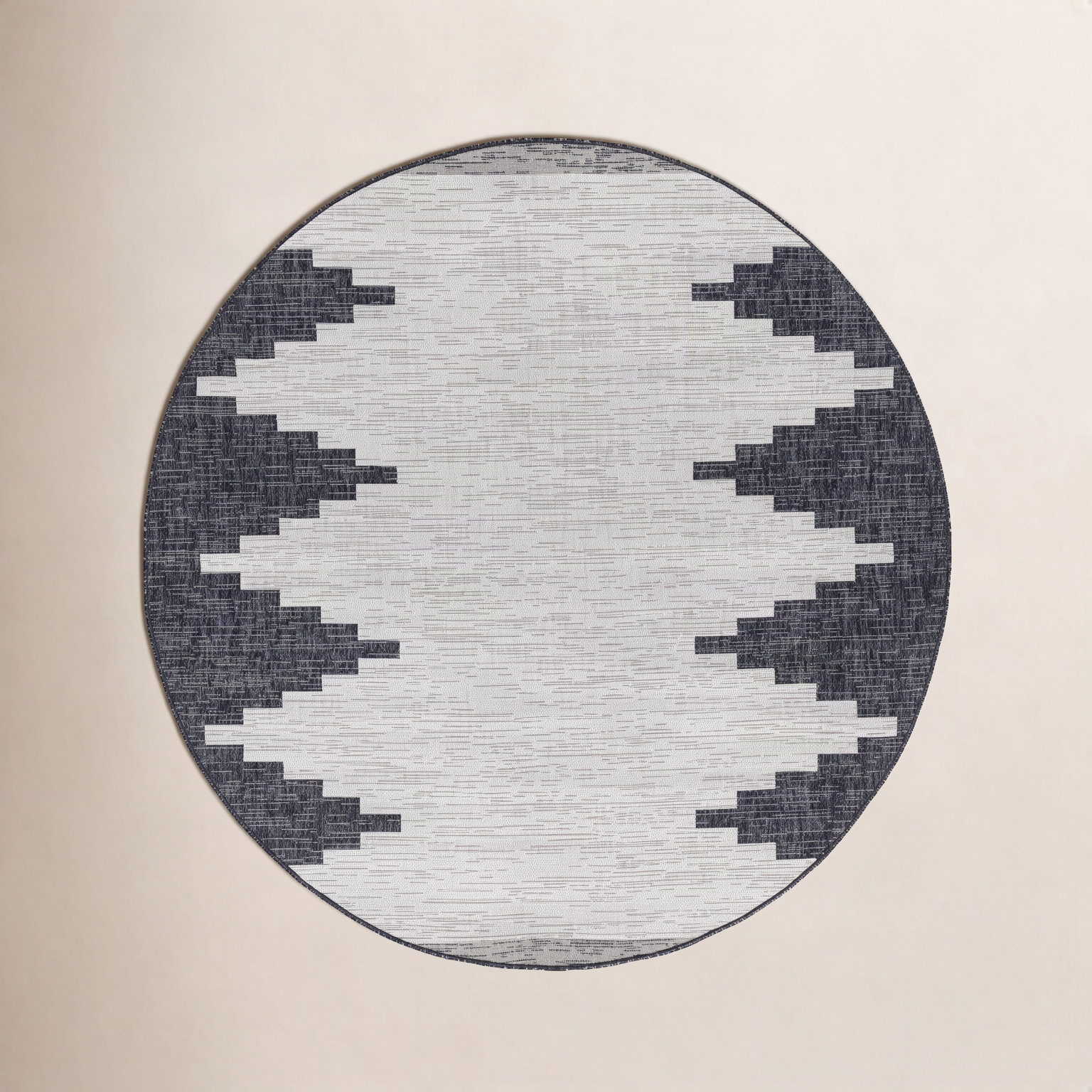 Mortimer Charcoal Outdoor Rug, Round 5'3"