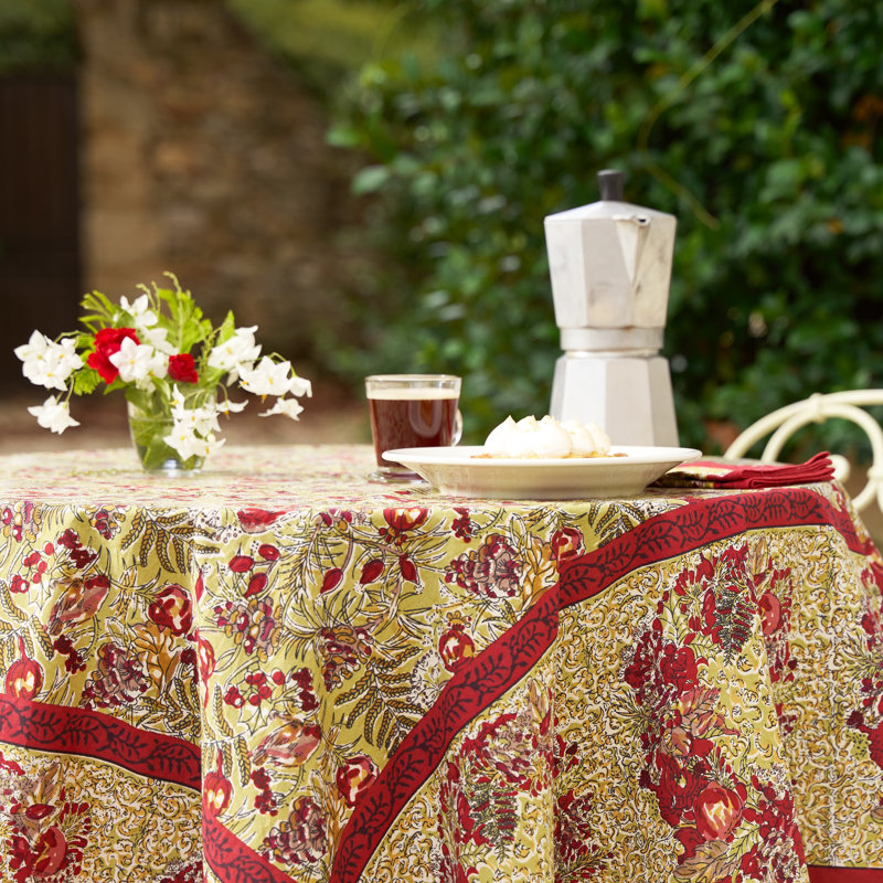 Belote Tablecloth, 71" W x 106" L, Red-Green