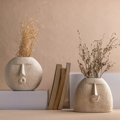 Ceramic / Porcelain Table Vase