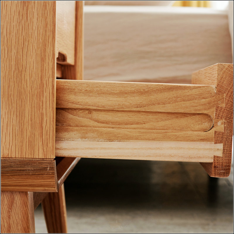 Table de chevet en bois massif Pure