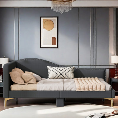 Upholstered Daybed With Headboard And Armrest by House of Hampton