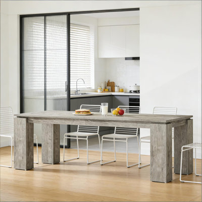 Table de salle à manger extra-longue pour les grands rassemblements