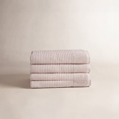Earline Midweight Bath Towel