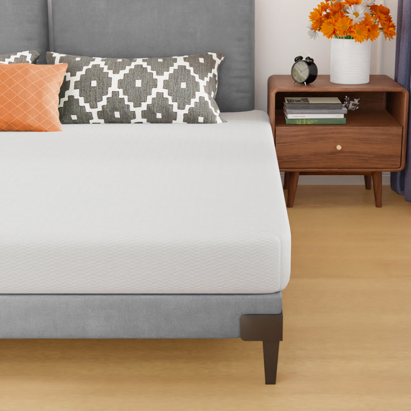 Matelas en mousse viscoélastique moyenne Alwyn Home Meridianville, Très grand lit, 6"