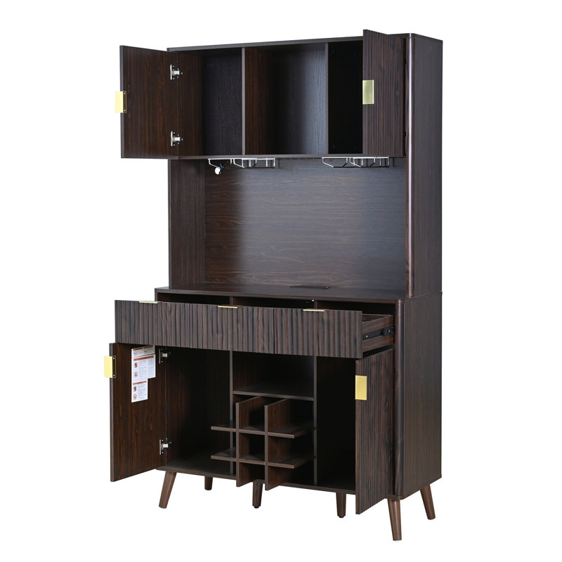 Meuble de cuisine avec prise électrique, éclairage DEL et rangement pour bouteilles de vin, Brun-roux