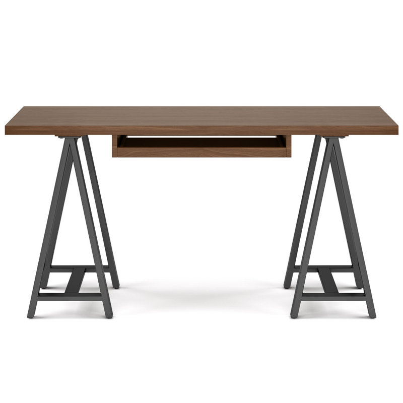 Bureau industriel en bois de noyer massif et en métal Sawhorse, H 30 po x l 60 po x P 24 po