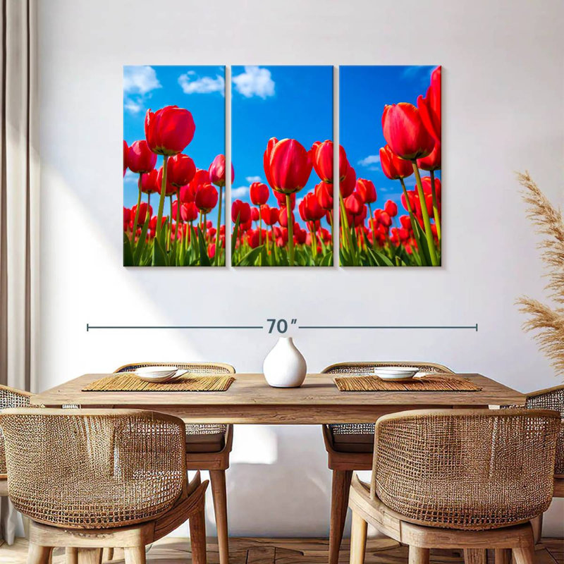 Harnek pré de tulipes rouges, H 36 po x l 57 po