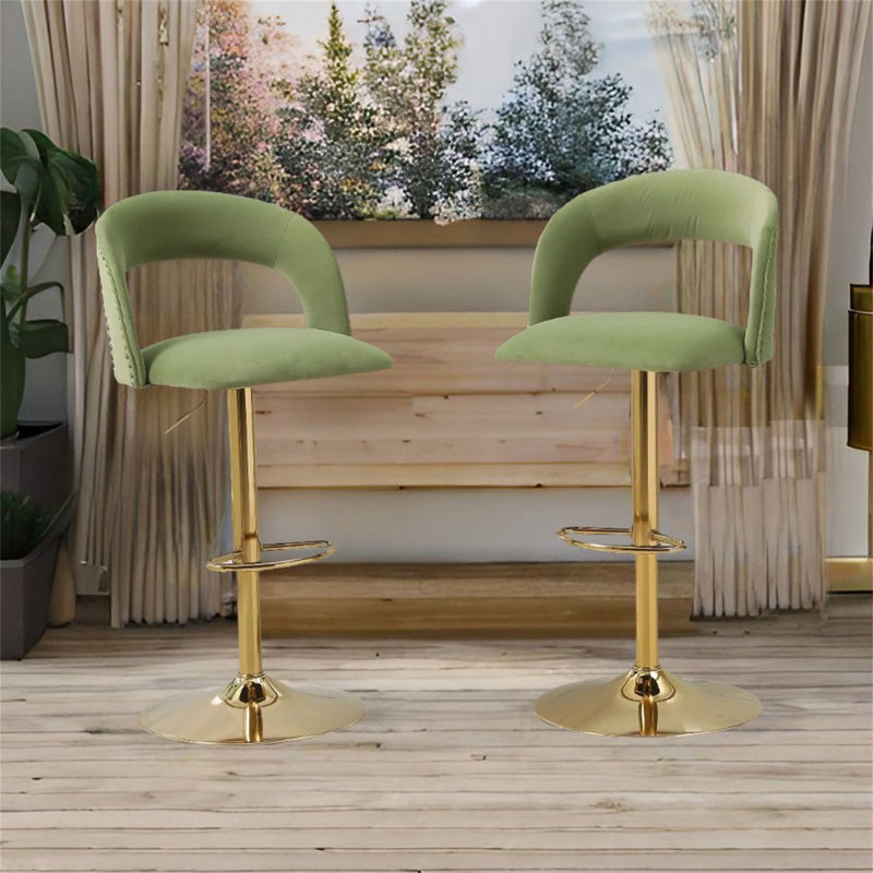 Tabouret Kowanda, Avocat