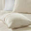 Ensemble de courtepointe réversible 3 pièces à très grand bord festonné - Literie crème de style chalet-123139920-123139921