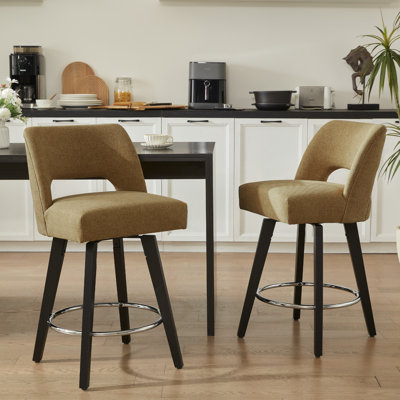 Ensemble de 2 tabourets de comptoir pivotants 26,4 "Bisto, siège rembourré pour îlot de cuisine