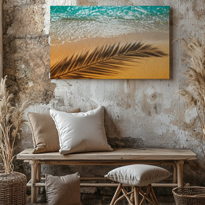 Toile, une scène de plage de sable ensoleillée avec une ombre complexe d'art mural, une feuille de palmier jeté sur le sable doré chaud, art sur toile
