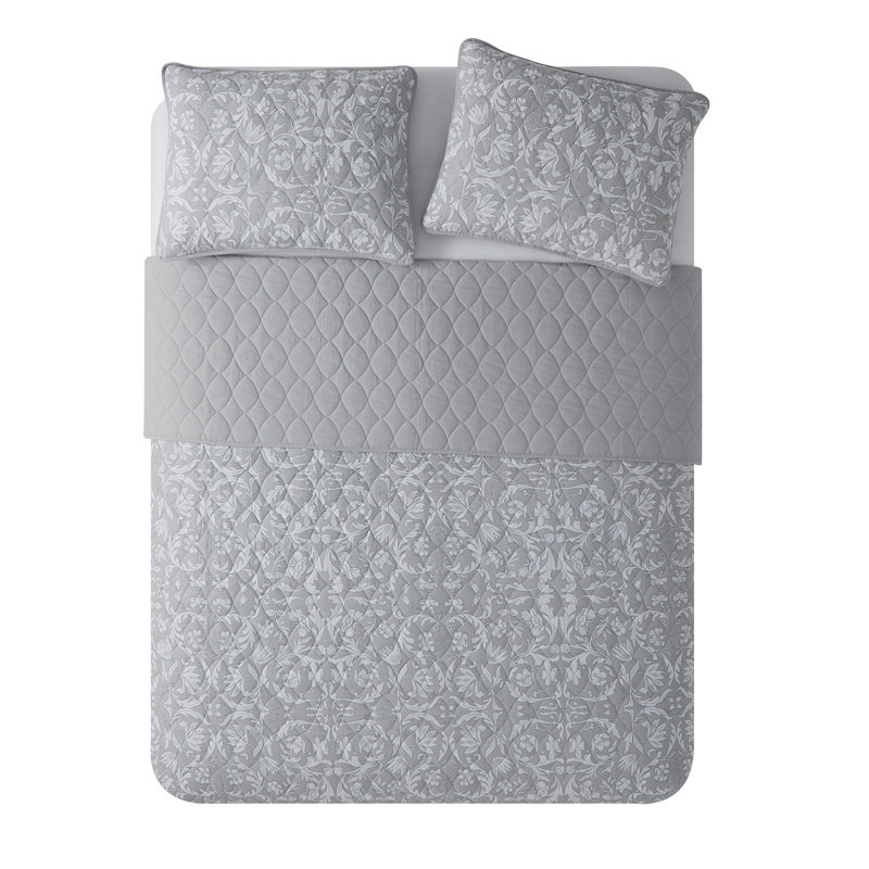 Gray Microfiber 3 Piece Quilt Set, King Quilt + 2 King Shams