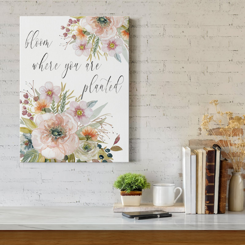 «Peach Bloom I», impression sur toile tendue, H 27 po x l 18 po x P 1 po