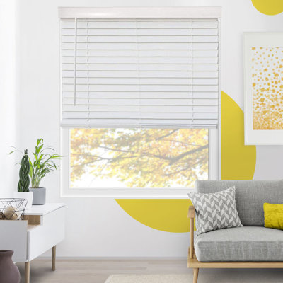 Blinds jaunes sans cordon 2 po, filtrant la lumière, blanc Brighton, l 21 po x H 24 po