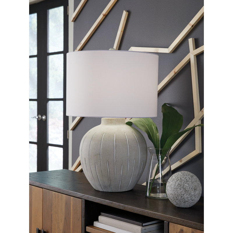 Naria Table Lamp