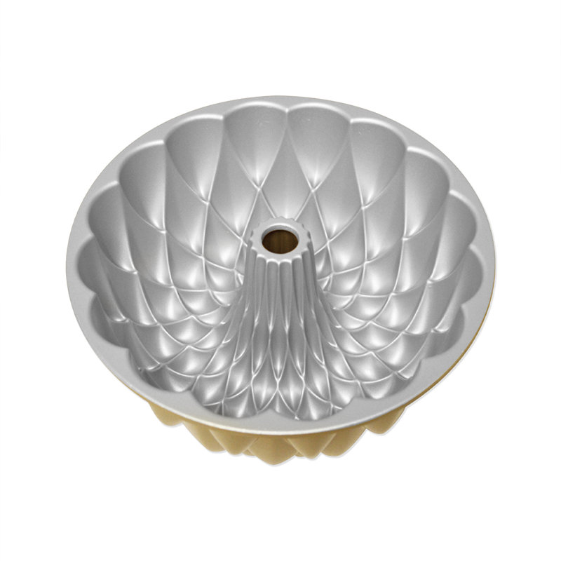 Nordic Ware Classic Cake Pan