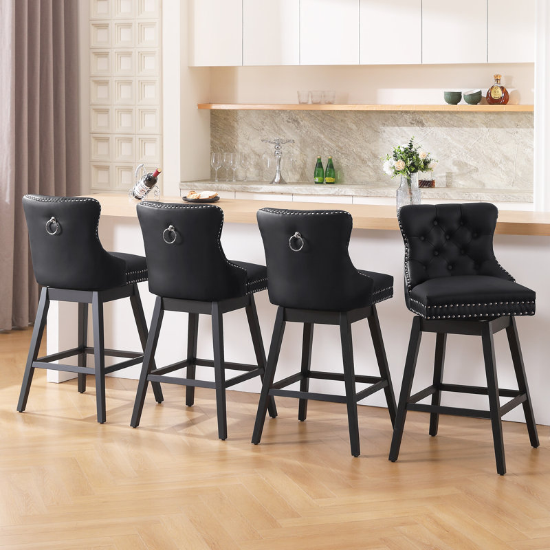 Ensemble de 4 tabourets de bar pivotants, tabourets de bar en cuir de polyuréthane avec devant capitonné à boutons et anneau rétractable, tabourets de bar d'une hauteur de 30 po avec pieds en bois massif pour îlot de cuisine ou bar, noir