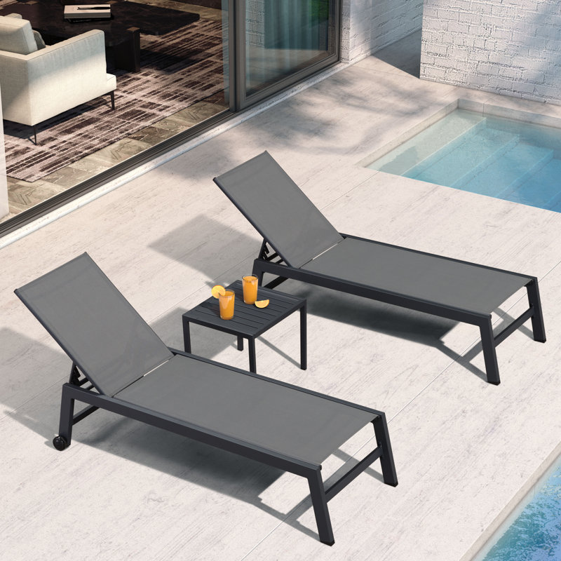 PURPLE LEAF Outdoor Chaise Lounge with Wheels for Outside 2 Pieces Aluminum Patio Lounge Chair with 5 Adjustable Position Sunbathing for Patio, Beach, Yard, Pool, Side Table Included, Grey