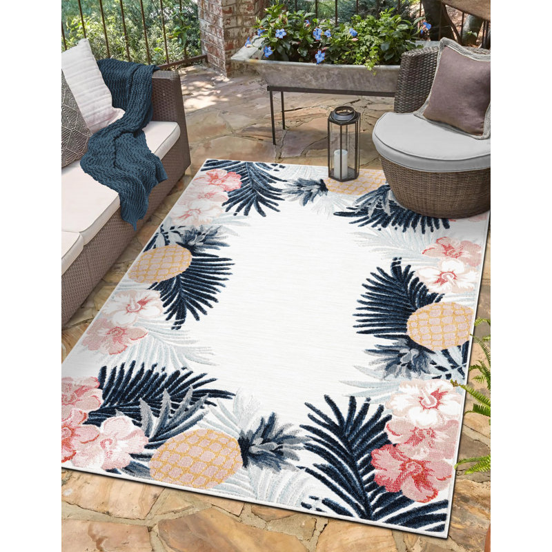 Quedgeley Floral Indoor / Outdoor Area Rug, Rectangle 80 x 150cm