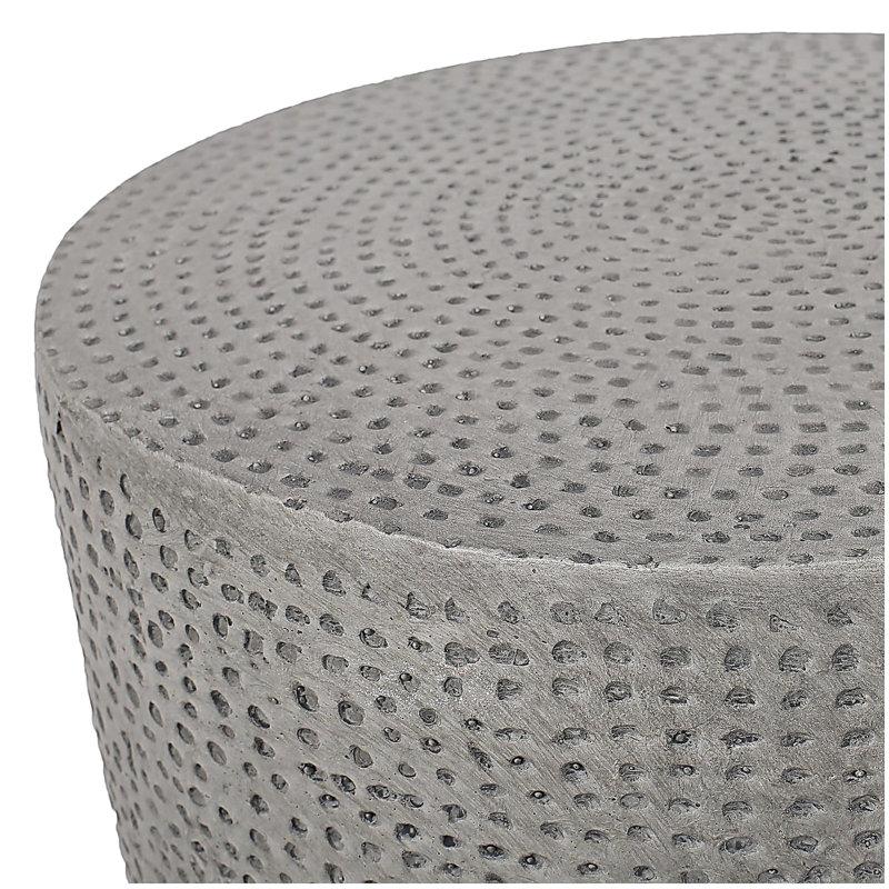 Table d'appoint d'extérieur en béton léger