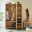 Armoire de rangement en bois et rotin à trois portes