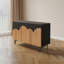 Buffet de rangement moderne de grande capacité.