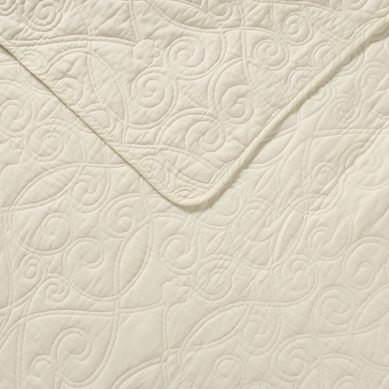 Laura Ashley Felicity Cotton Reversible Quilt Set, King Quilt + 2 King Shams, Ivory