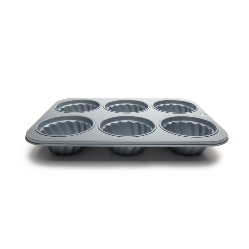 Jumbo Non-Stick Carbon Steel Fluted Muffin Pan