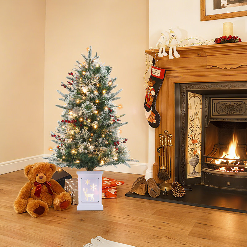 91.44' H Lighted Christmas Tree