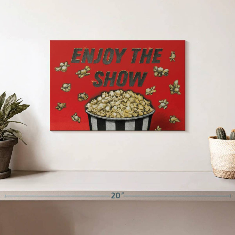 Yarlin Enjoy The Show Red, 8" H x 12" W
