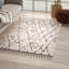 Tapis à motif géométrique blanc cassé Asusus-23544559
