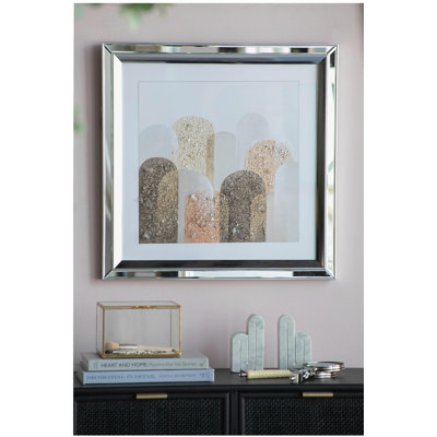 S / 2, art mural encadré en cristal 23,6 x 23,6 po Kaiden sur fond de teinte dorée