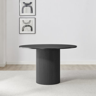 Tamorion Round Dining Table