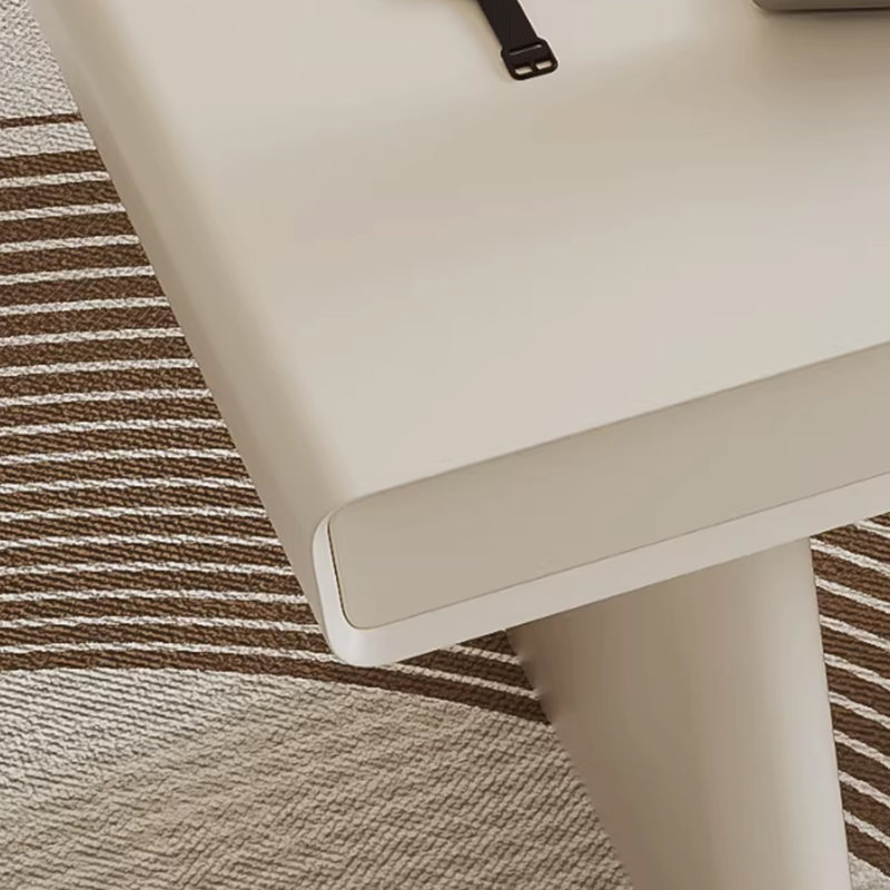 Bureau de couleur crème, H 29,53 po x l 70,87 po x P 31,5 po