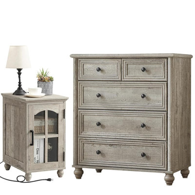 Ensemble de commode et table de chevet 5 tiroirs, mobilier de chambre en bois de ferme avec station de charge et colonne romaine pour la chambre à coucher, le salon et le couloir