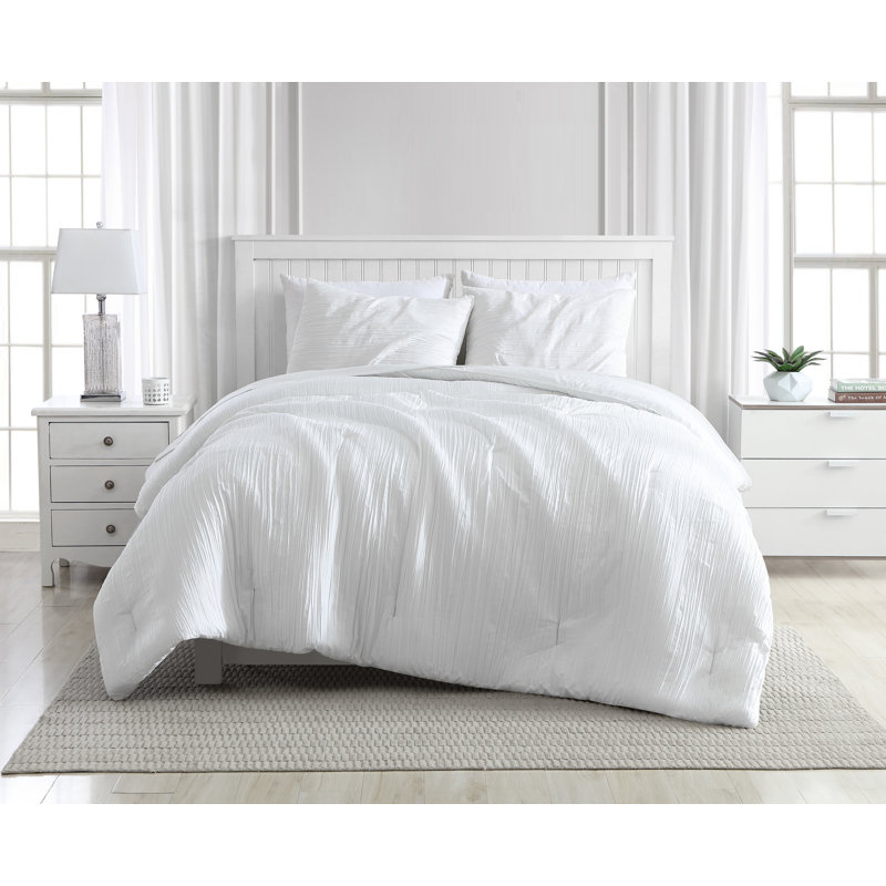  Greenport Crinkle Microfiber Comforter Set, King Comforter + 2 Standard Shams, White